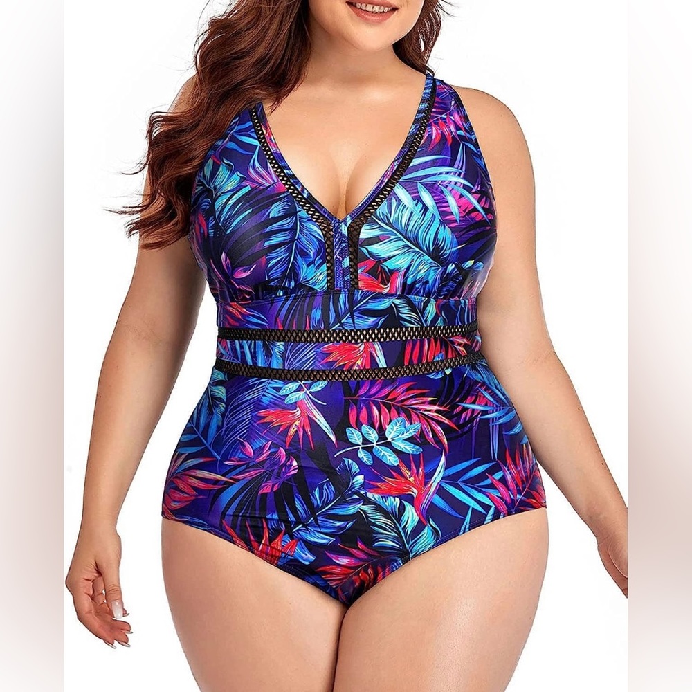NWT DACI Plus Size Tropical Swimsuit